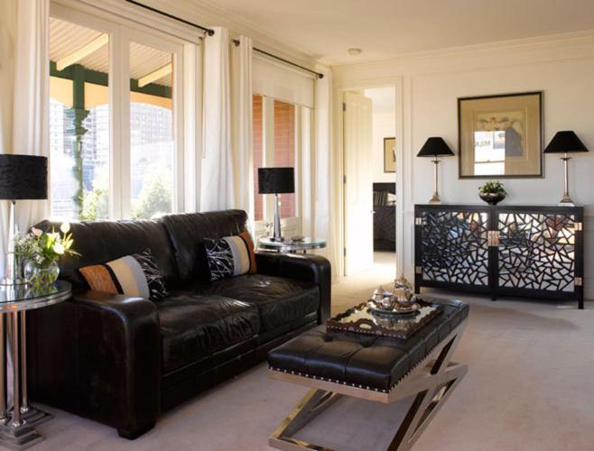 Andre'S Mews Aparthotel เมลเบิร์น ภายนอก รูปภาพ