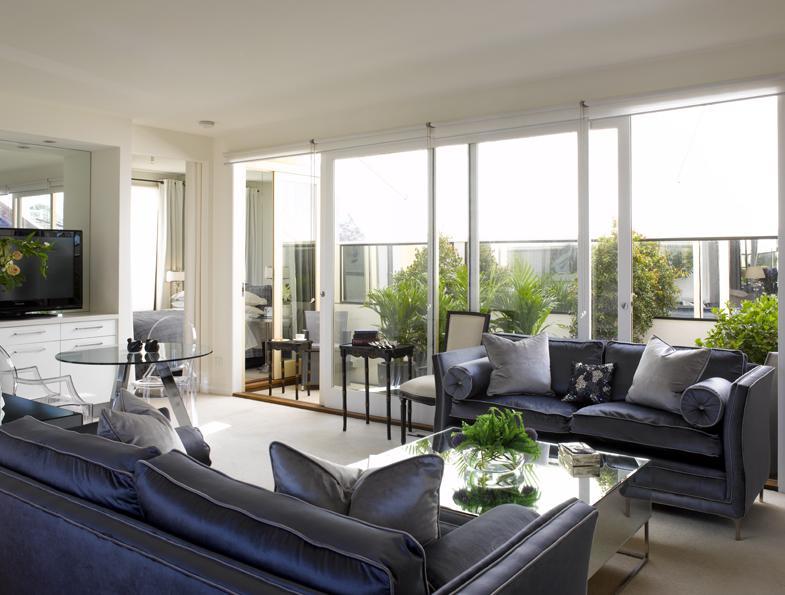Andre'S Mews Aparthotel เมลเบิร์น ภายนอก รูปภาพ